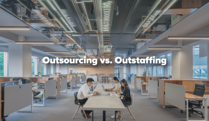 Outsourcing vs. Outstaffing